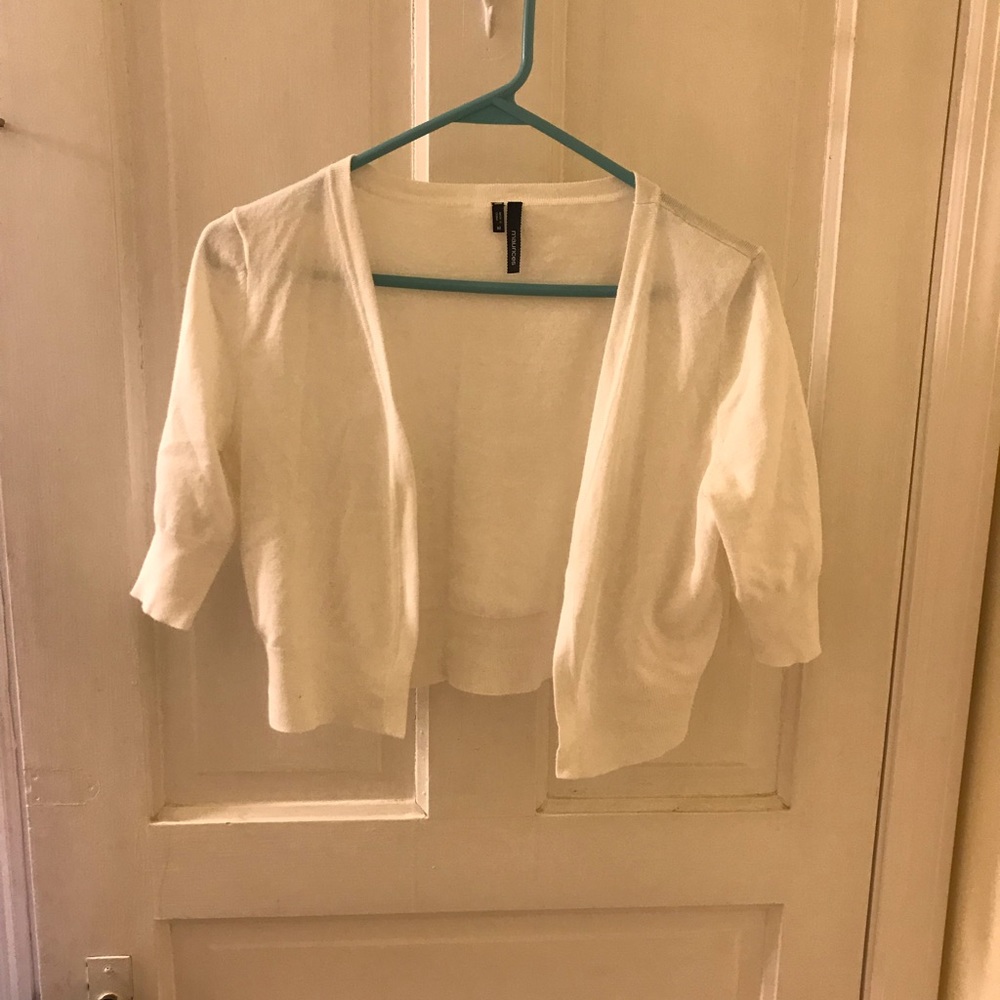 Cropped white cardigan